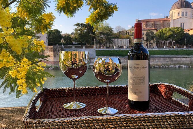 Discover Valpolicella by the River in Verona centre - The tasting at TENUTA SANTA MARIA VALVERDE: how you learn to taste Valpolicella and Amarone