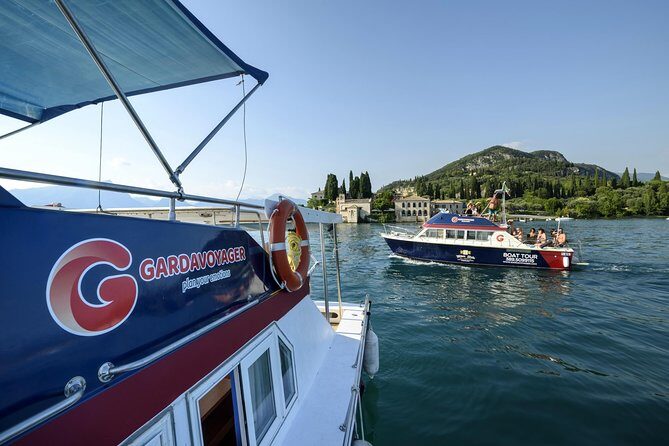 From Peschiera: Southern Lake Garda cruise with lunch - Southern Lake Garda from Peschiera: why this route feels efficient