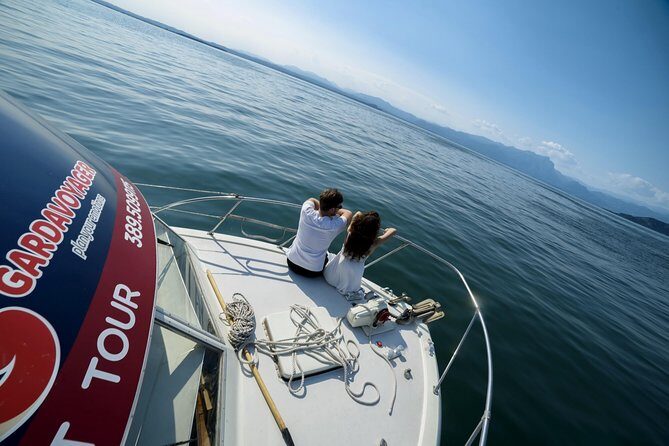 From Peschiera: Southern Lake Garda cruise with lunch - Sirmione historic center in 1 hour: what you can do (and how not to waste it)