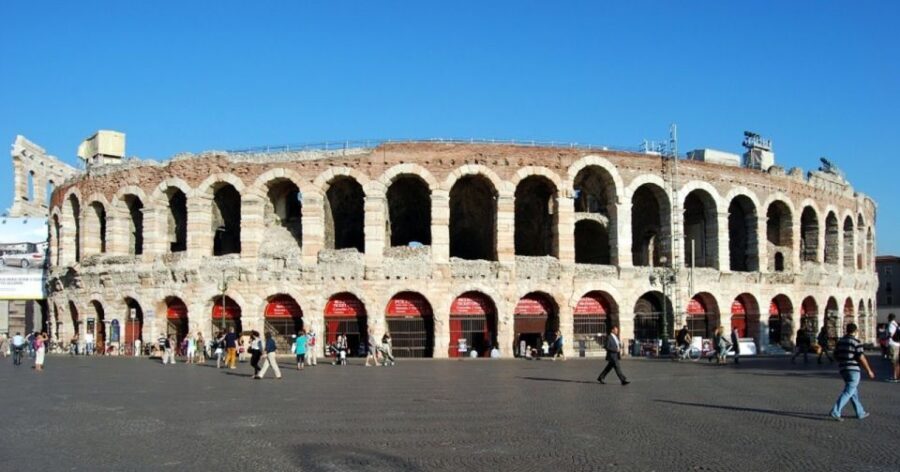 From Venice: Private Tour of Verona - Roman Bridge views with a date you can sink your teeth into