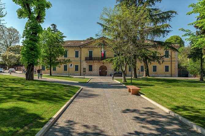 Peschiera Walking Tour- Passeggiata nella storia - How Long It Really Takes (and What to Do After)
