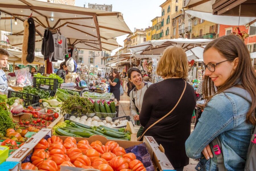 The Highlights of Verona Small Group Walking Tour - The Human Part: Why the Guide Can Make or Break the Value