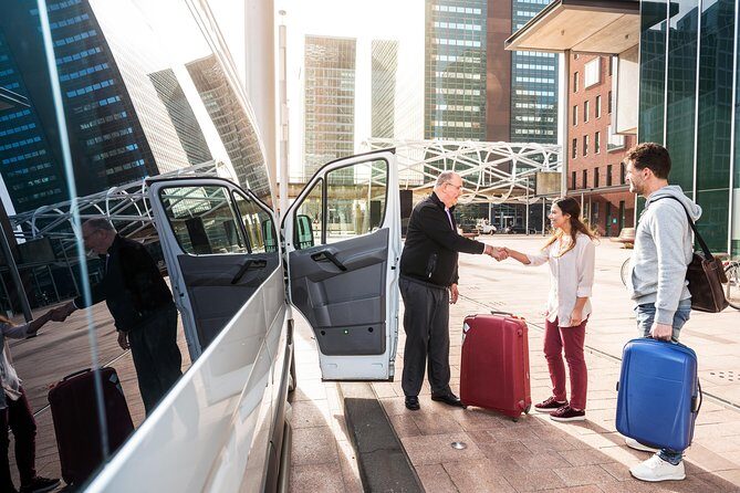 Verona Airport (VRN) Arrival Transfer (Airport to Verona Hotels or Address) - The Waiting Time That Saves Your Sanity
