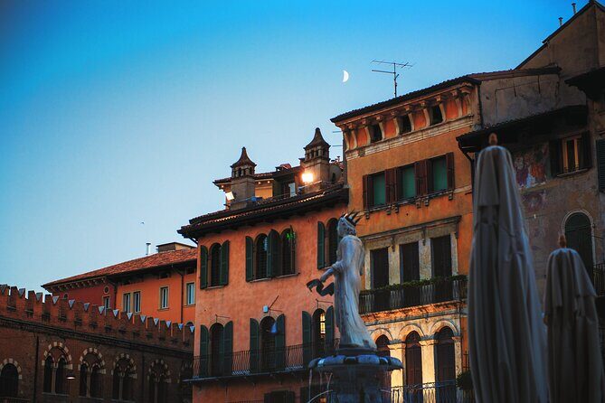 Verona Highlights with Local: Walking Tour Juliet's House Tickets - Weather reality and flexibility (the part that affects your schedule)