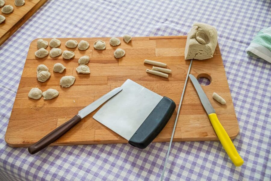 Verona: Prosecco and Pasta Making Class at a Local's Home - Who should book this Verona pasta class—and who might not