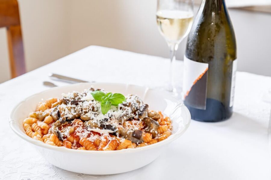 Verona: Prosecco and Pasta Making Class at a Local's Home - Should you book the Verona Prosecco and Pasta Making Class?
